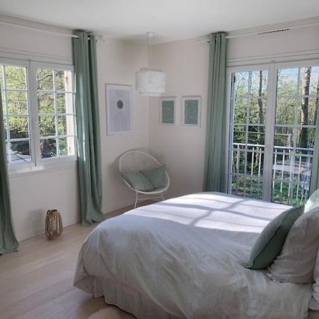Parenthese Buc'Olique Bed & Breakfast Бюк Екстериор снимка